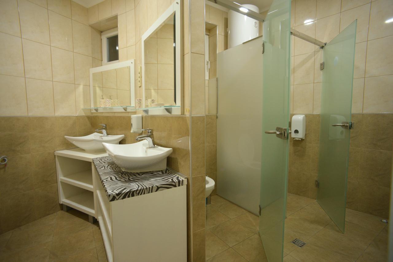 Hostel Stella Di Notte Belgrad Exterior foto